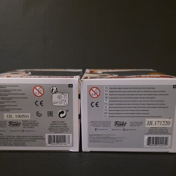 Funko Mr. Bean Pajamas and Mr. Bean Vinyl Figures - Picture 2 of 8